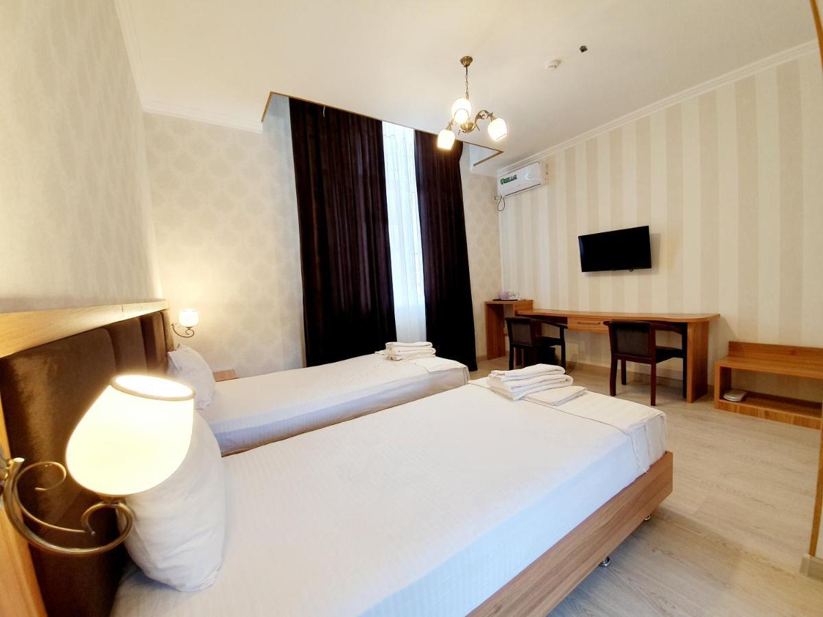 Baraka Hotel Ташкент Екстер'єр фото